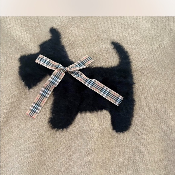 Women's Tan Sweater with Black Dog Design - Picture 3 of 4